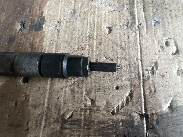 bontott SKODA OCTAVIA I Porlasztó (1 db)