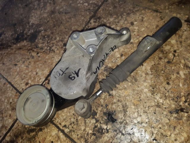 bontott SKODA OCTAVIA I Szíjfeszítő Görgő