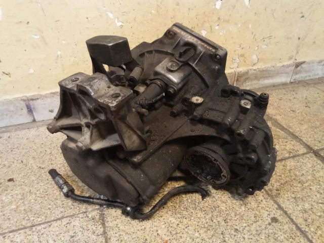 bontott SKODA OCTAVIA I Váltó (Mechanikus)