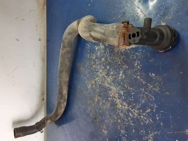 bontott SKODA OCTAVIA I Vízcső