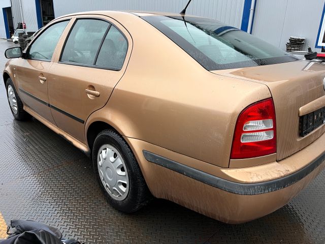 bontott SKODA OCTAVIA I Bal Féltengely