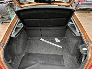 bontott SKODA OCTAVIA I Bal hátsó Féknyereg Munkahengerrel