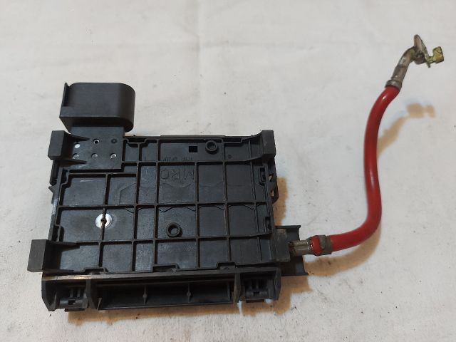 bontott SKODA OCTAVIA I Biztosítéktábla Motortér