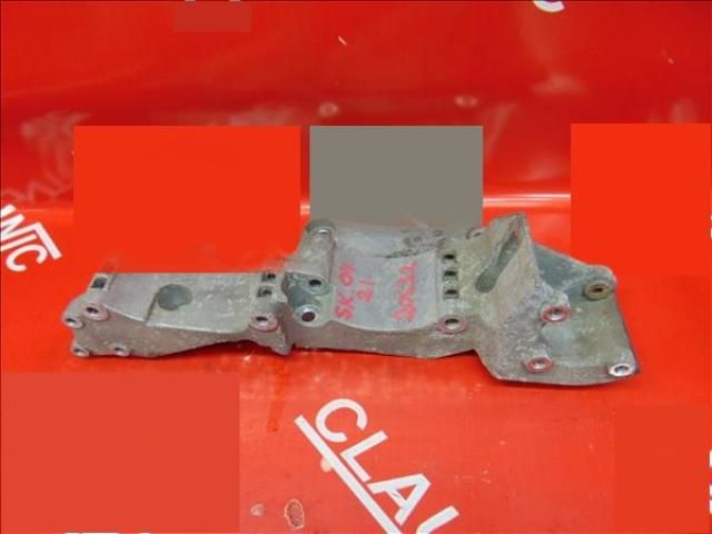 bontott SKODA OCTAVIA I Generátor Tartó Bak