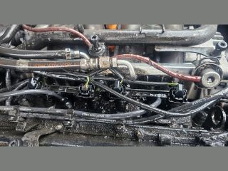 bontott SKODA OCTAVIA I Porlasztó Sor / Híd