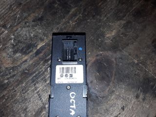 bontott SKODA OCTAVIA I Ablakemelő Kapcsoló Négyes / Kettes