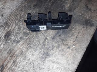 bontott SKODA OCTAVIA I Ablakemelő Kapcsoló Négyes / Kettes