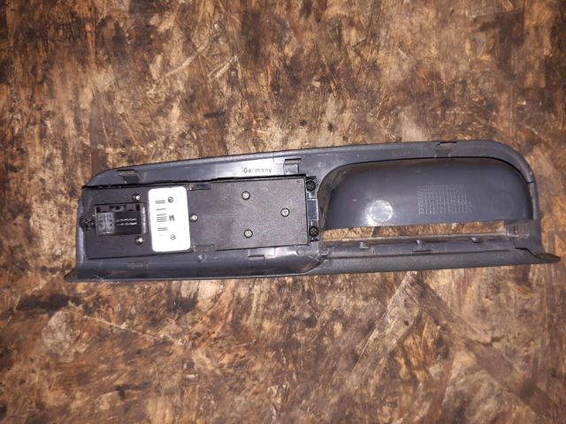 bontott SKODA OCTAVIA I Ablakemelő Kapcsoló (Pozíciófüggetlen)