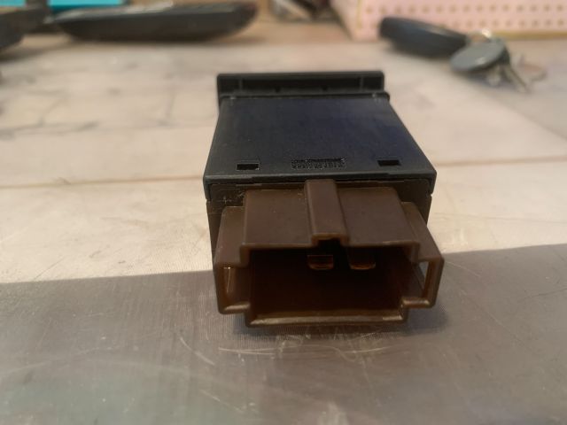 bontott SKODA OCTAVIA I Ablakfűtés Kapcsoló