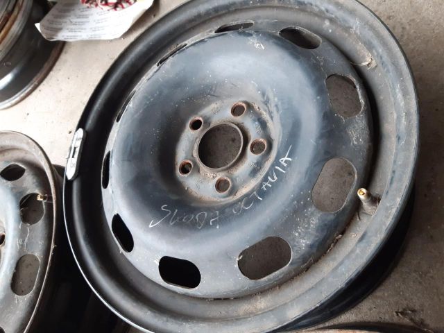 bontott SKODA OCTAVIA I Acélfelni Szett Gumival