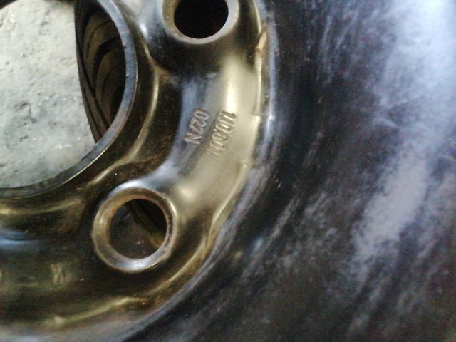 bontott SKODA OCTAVIA I Acélfelni Szett Gumival