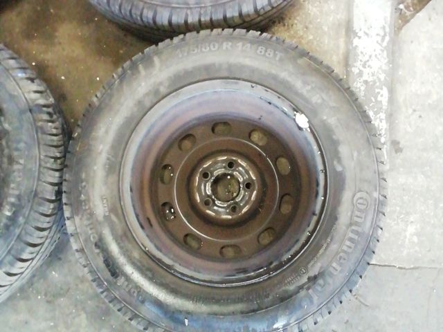 bontott SKODA OCTAVIA I Acélfelni Szett Gumival