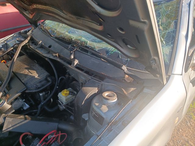 bontott SKODA OCTAVIA I Bal C Oszlop Burkolat