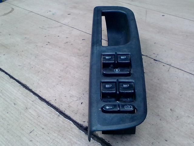 bontott SKODA OCTAVIA I Bal első Ablakemelő Kapcsoló