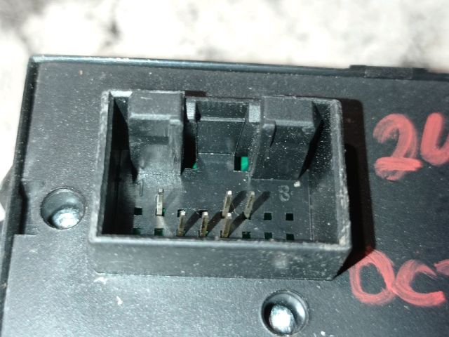 bontott SKODA OCTAVIA I Bal első Ablakemelő Kapcsoló