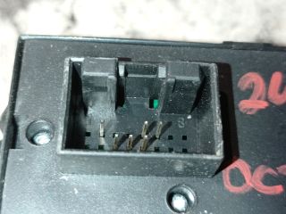 bontott SKODA OCTAVIA I Bal első Ablakemelő Kapcsoló