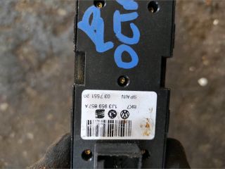 bontott SKODA OCTAVIA I Bal első Ablakemelő Kapcsoló