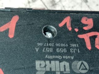 bontott SKODA OCTAVIA I Bal első Ablakemelő Kapcsoló