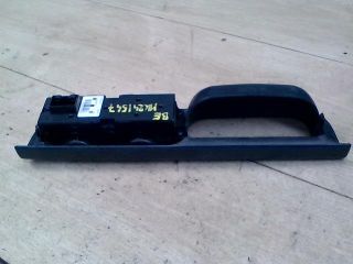 bontott SKODA OCTAVIA I Bal első Ablakemelő Kapcsoló