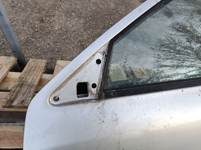 bontott SKODA OCTAVIA I Bal első Ajtó (Részeivel)