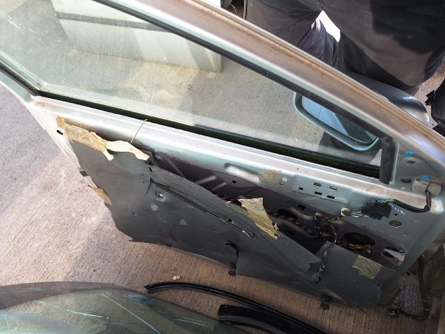 bontott SKODA OCTAVIA I Bal első Ajtó (Részeivel)