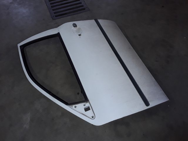 bontott SKODA OCTAVIA I Bal első Ajtó (Üres lemez)