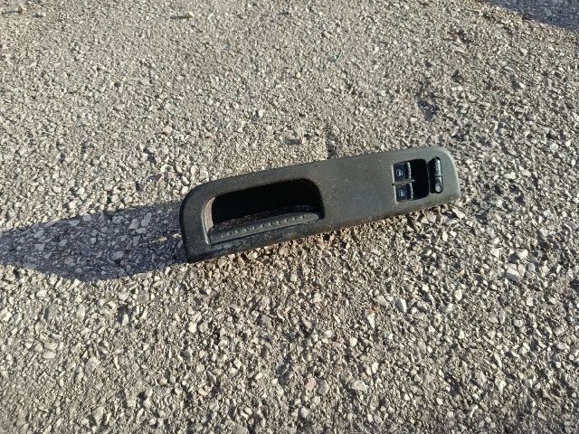 bontott SKODA OCTAVIA I Bal első Ajtóbehúzó