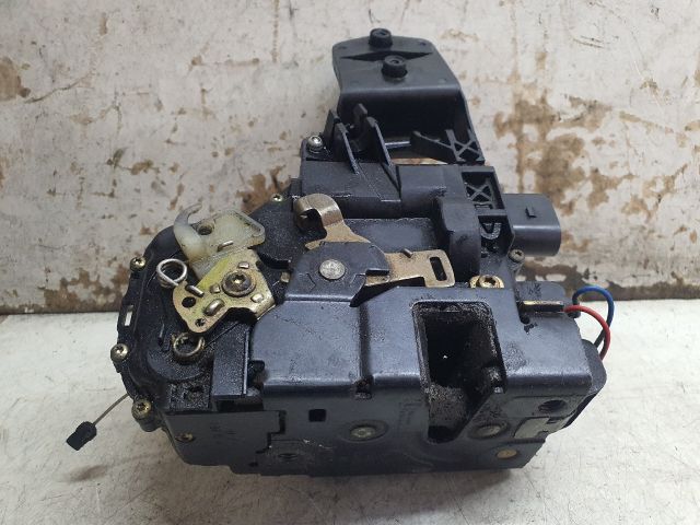 bontott SKODA OCTAVIA I Bal első Ajtózár