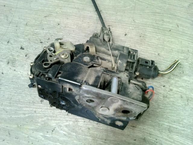 bontott SKODA OCTAVIA I Bal első Ajtózár