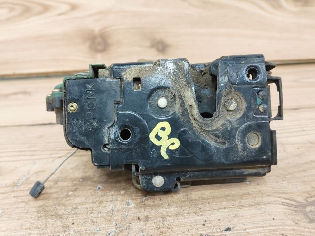 bontott SKODA OCTAVIA I Bal első Ajtózár