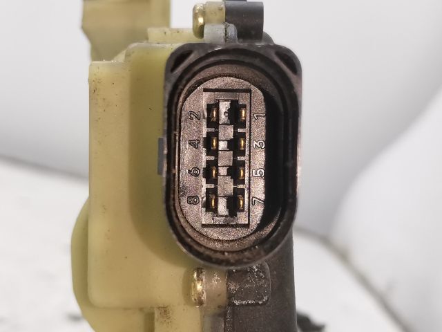 bontott SKODA OCTAVIA I Bal első Ajtózár