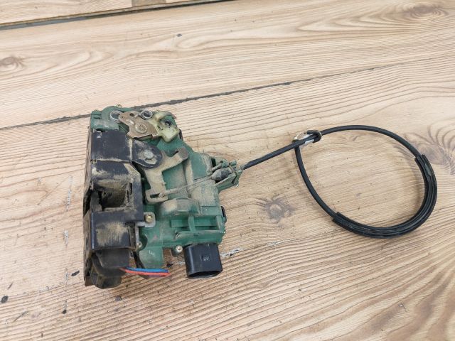 bontott SKODA OCTAVIA I Bal első Ajtózár