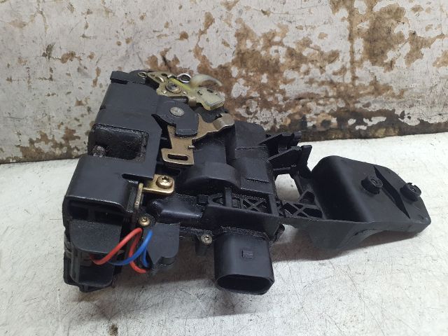 bontott SKODA OCTAVIA I Bal első Ajtózár