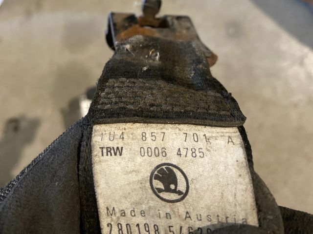 bontott SKODA OCTAVIA I Bal első Biztonsági Öv