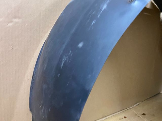 bontott SKODA OCTAVIA I Bal első Dobbetét (Kerékjárati, Műanyag)