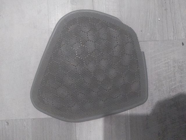 bontott SKODA OCTAVIA I Bal első Hangszóró Burkolat