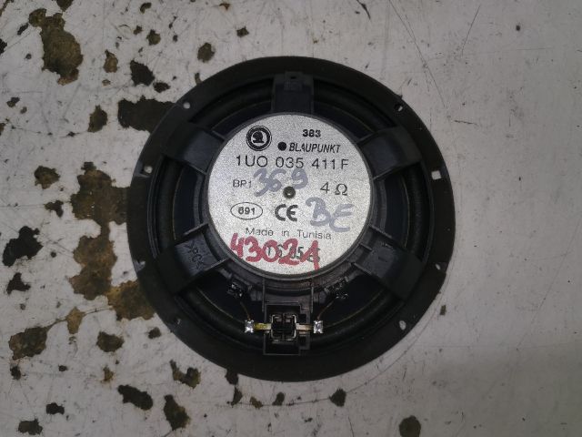 bontott SKODA OCTAVIA I Bal első Hangszóró