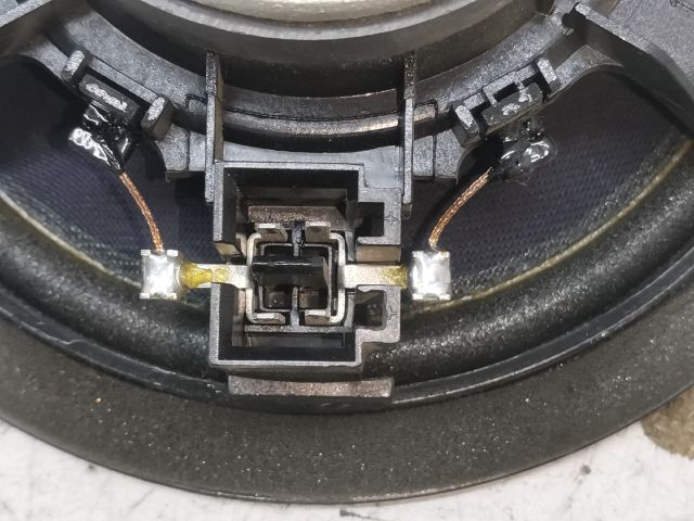 bontott SKODA OCTAVIA I Bal első Hangszóró