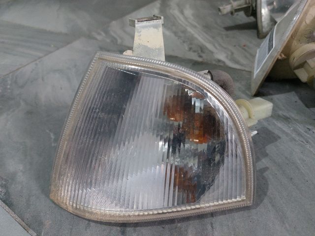 bontott SKODA OCTAVIA I Bal első Irányjelző