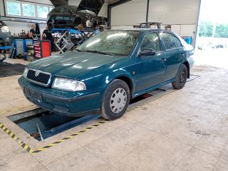 bontott SKODA OCTAVIA I Bal első Kilincs Bowden