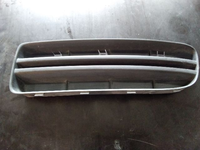 bontott SKODA OCTAVIA I Bal első Lökhárító Díszléc