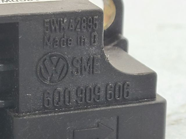 bontott SKODA OCTAVIA I Bal első Oldal Ütközés Érzékelő