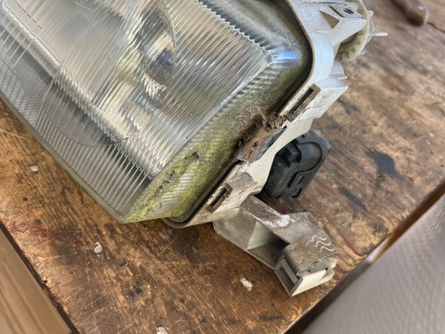 bontott SKODA OCTAVIA I Bal Fényszóró