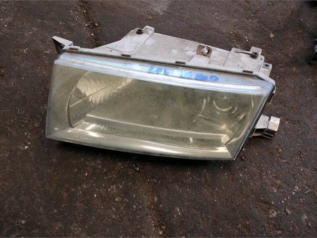 bontott SKODA OCTAVIA I Bal Fényszóró