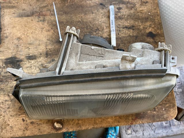 bontott SKODA OCTAVIA I Bal Fényszóró