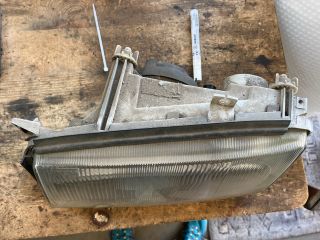 bontott SKODA OCTAVIA I Bal Fényszóró