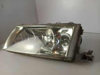 bontott SKODA OCTAVIA I Bal Fényszóró