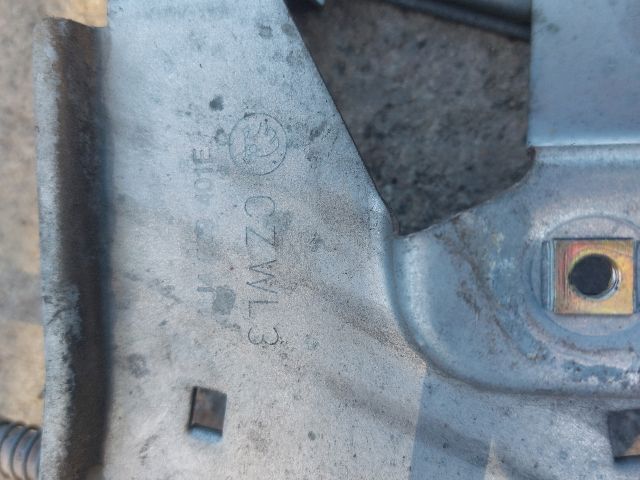 bontott SKODA OCTAVIA I Bal hátsó Ablakemelő Szerkezet (Mechanikus)