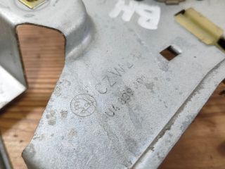 bontott SKODA OCTAVIA I Bal hátsó Ablakemelő Szerkezet (Mechanikus)