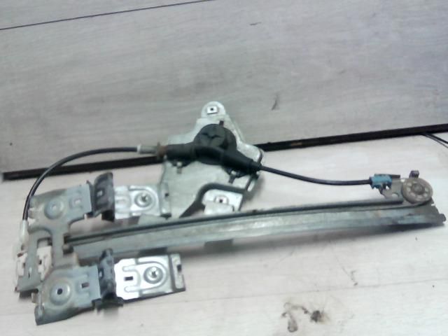 bontott SKODA OCTAVIA I Bal hátsó Ablakemelő Szerkezet (Mechanikus)